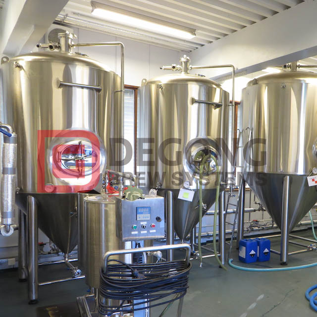 Reliable Equipment Jacketed Conical Fermenters 50bbl-100bbl Unitanks for sale