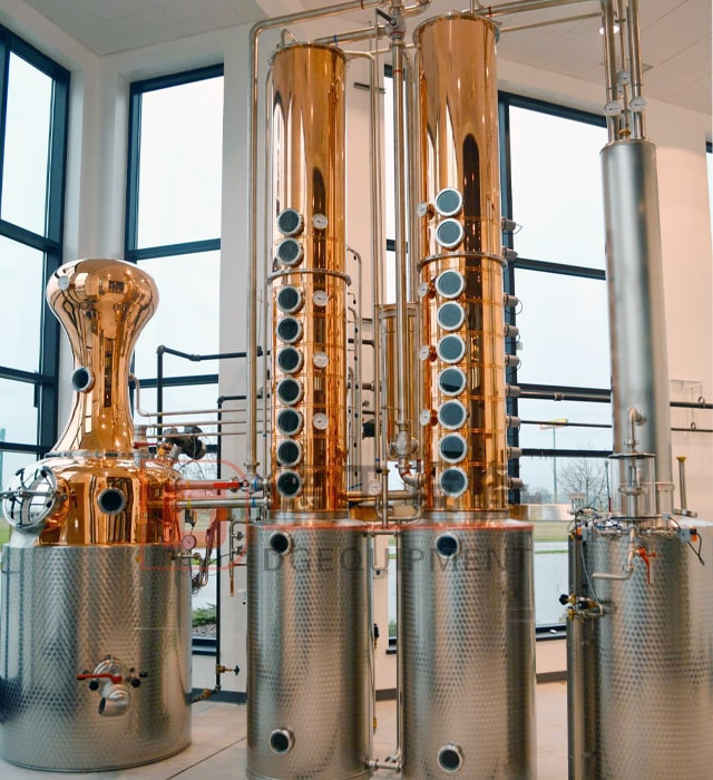 1000L Distilling Equipment Copper Onion Head/column for Sale Buy